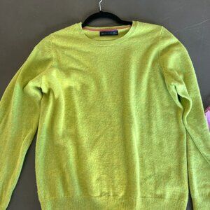 Cashmere jumper – bright green – size M